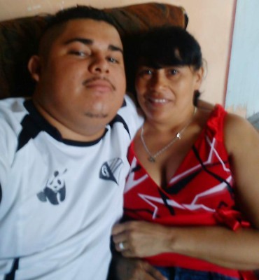 Honduras: Una bala perdida lo mató como a su padre